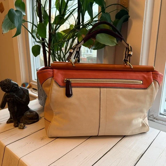 COACH | Louisa Satchel (2011) #19276, Beige and Coral Color Block - Picture 3 of 17
